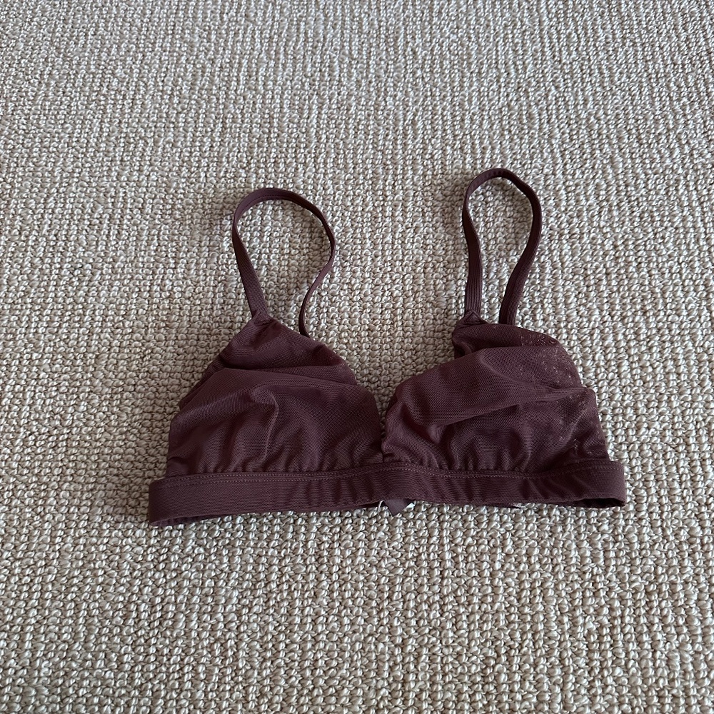Skims Jasper Mesh Triangle Bralette, Size XXS NWT
